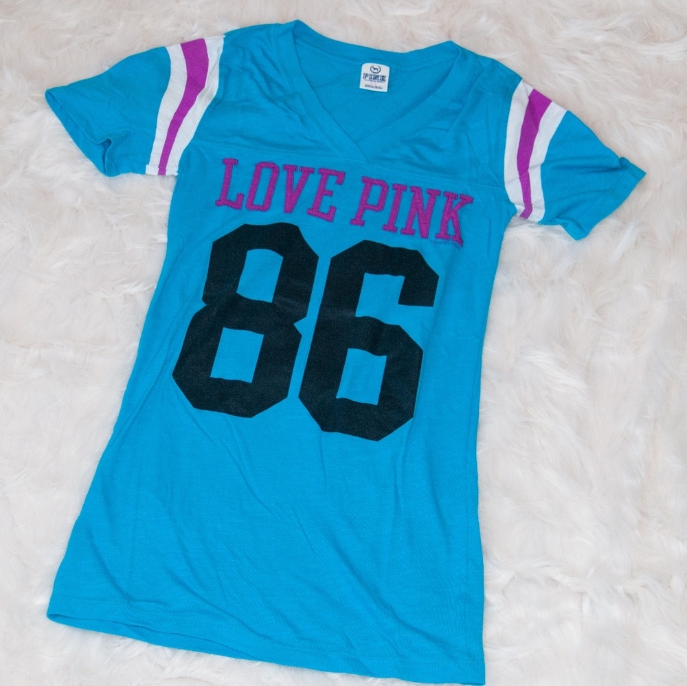 Love Pink V-neck